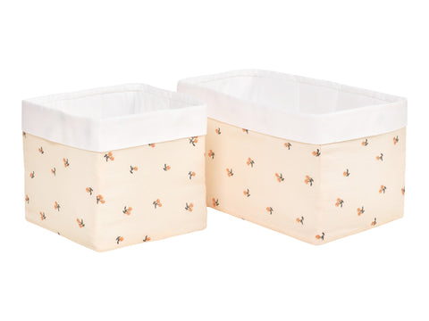 Panier de cerises en mousseline