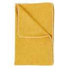 Die gefaltete Babydecke Leinen gelb senfgelb von KraftKids mit dezentem Strukturmuster und weißem Rand wird auf einem schlichten weißen Hintergrund präsentiert - die perfekte Ergänzung zur Babydecke Leinen gelb senfgelb.