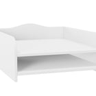 Der KraftKids Wickelaufsatz weiß für Waschmaschine oder Trockner mit doppeltem Boden bietet erhöhte Seiten und Rückwand sowie eine offene Ablage unter der flachen Oberfläche - perfekt als platzsparender Wickelaufsatz und für Wickelutensilien.