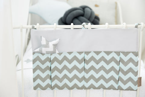 Sac de lit uni gris chevron gris clair et menthe