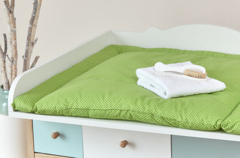 Matelas à langer pois blancs sur vert