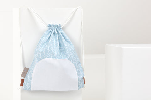 Sac de sport motif plume blanc sur bleu