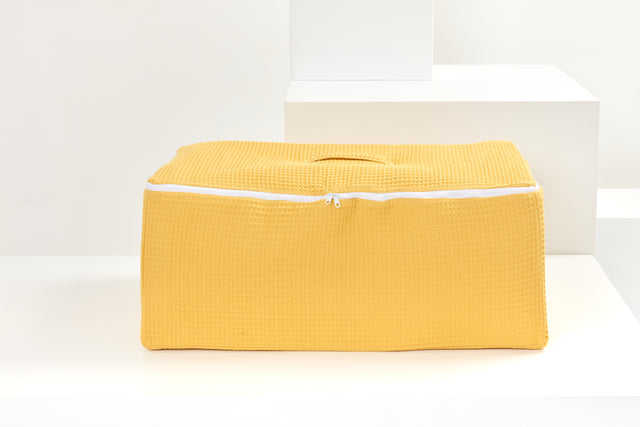 Corbeille pour dessous de lit gaufré piqué moutarde