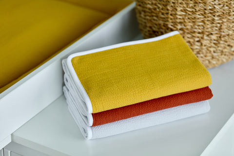 Matelas à langer double crêpe jaune moutarde